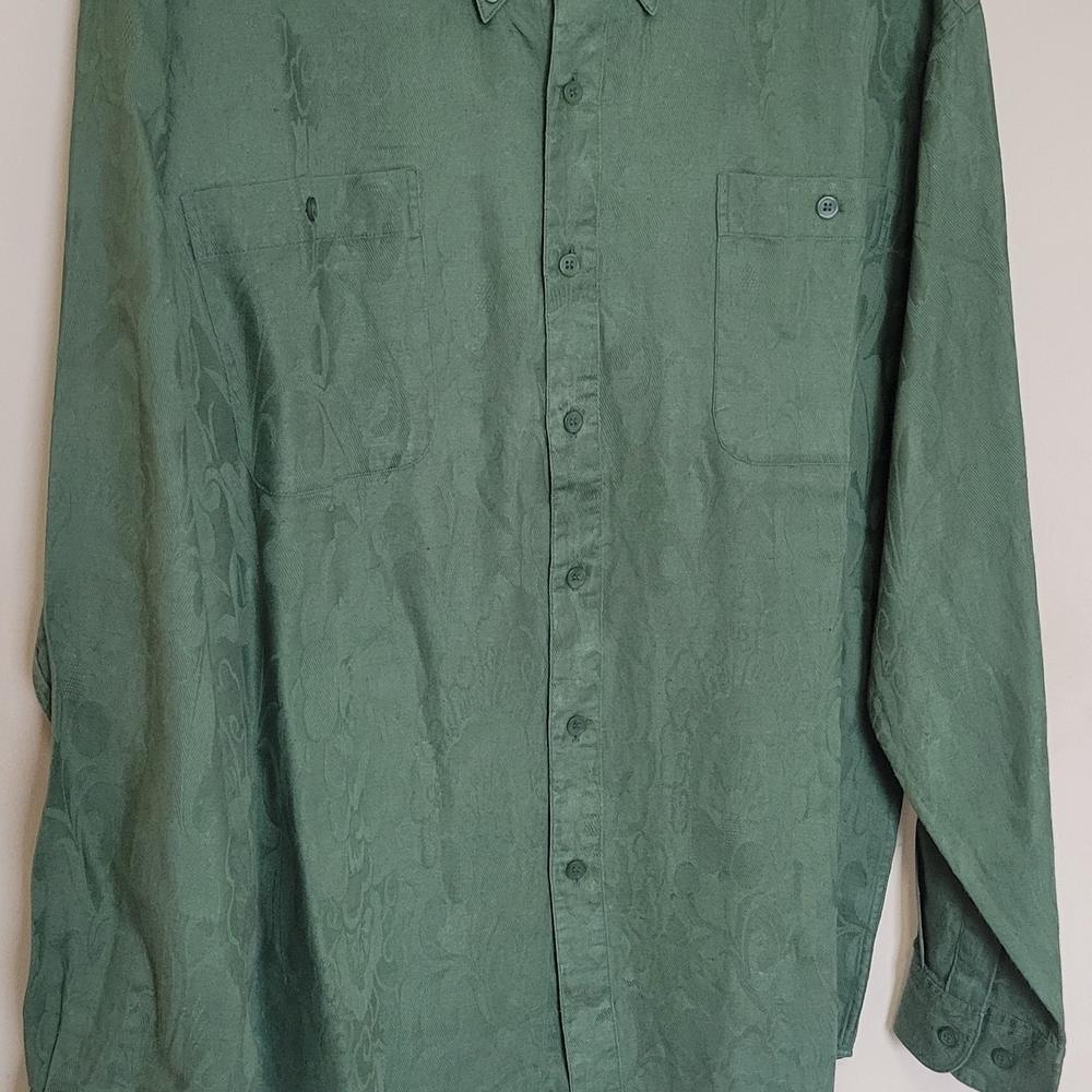 Men's Green Shirt